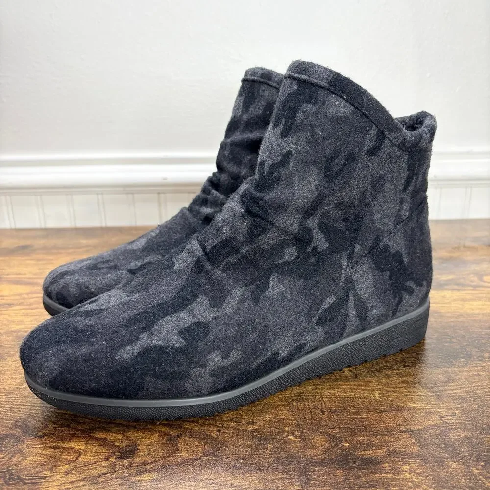 Soul by Naturalizer Size‎ 9.5 Wide Indie Ankle Boots Camo Water Repellent Fleece